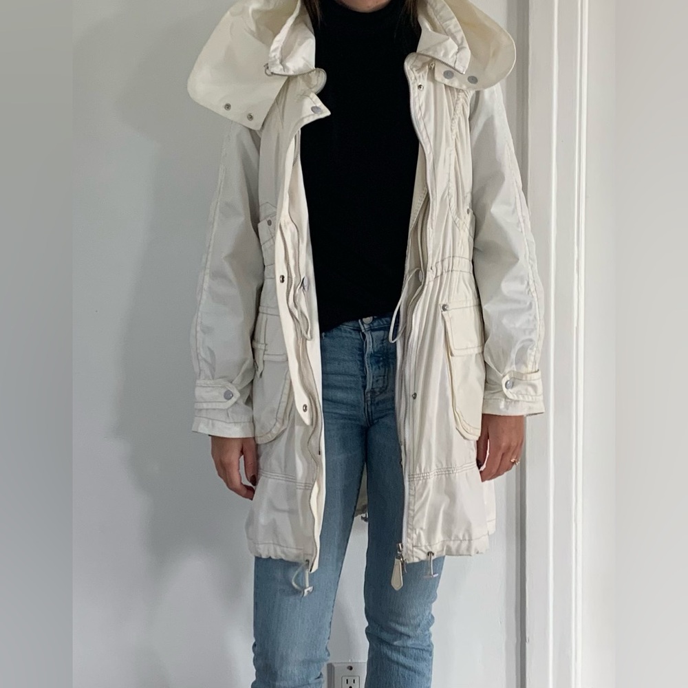 White Womens Windbreaker/Jacket